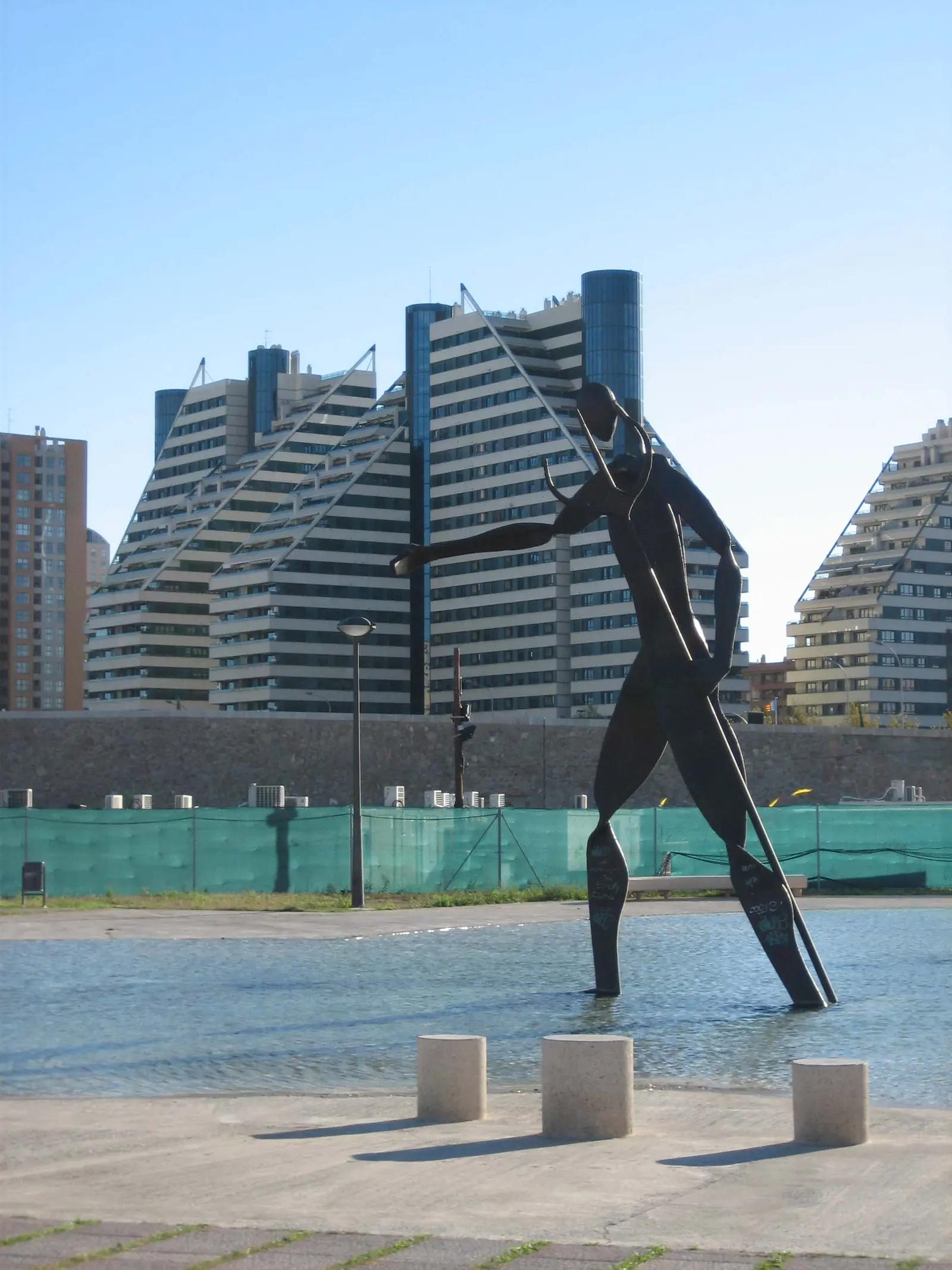 Vista residencial mediterránea representativa de Ciudad de las Artes y las Ciencias