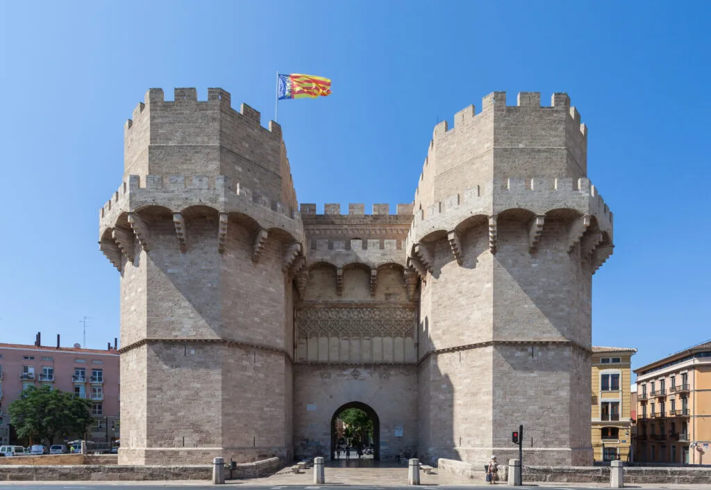 Torres de Serranos en el barrio de El Carmen, casco histórico de Valencia
